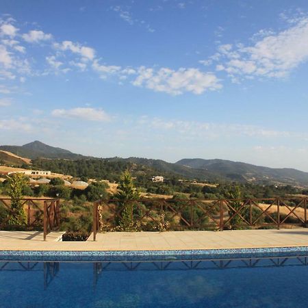 Martika Luxury Villa Agia Marina  Exterior photo